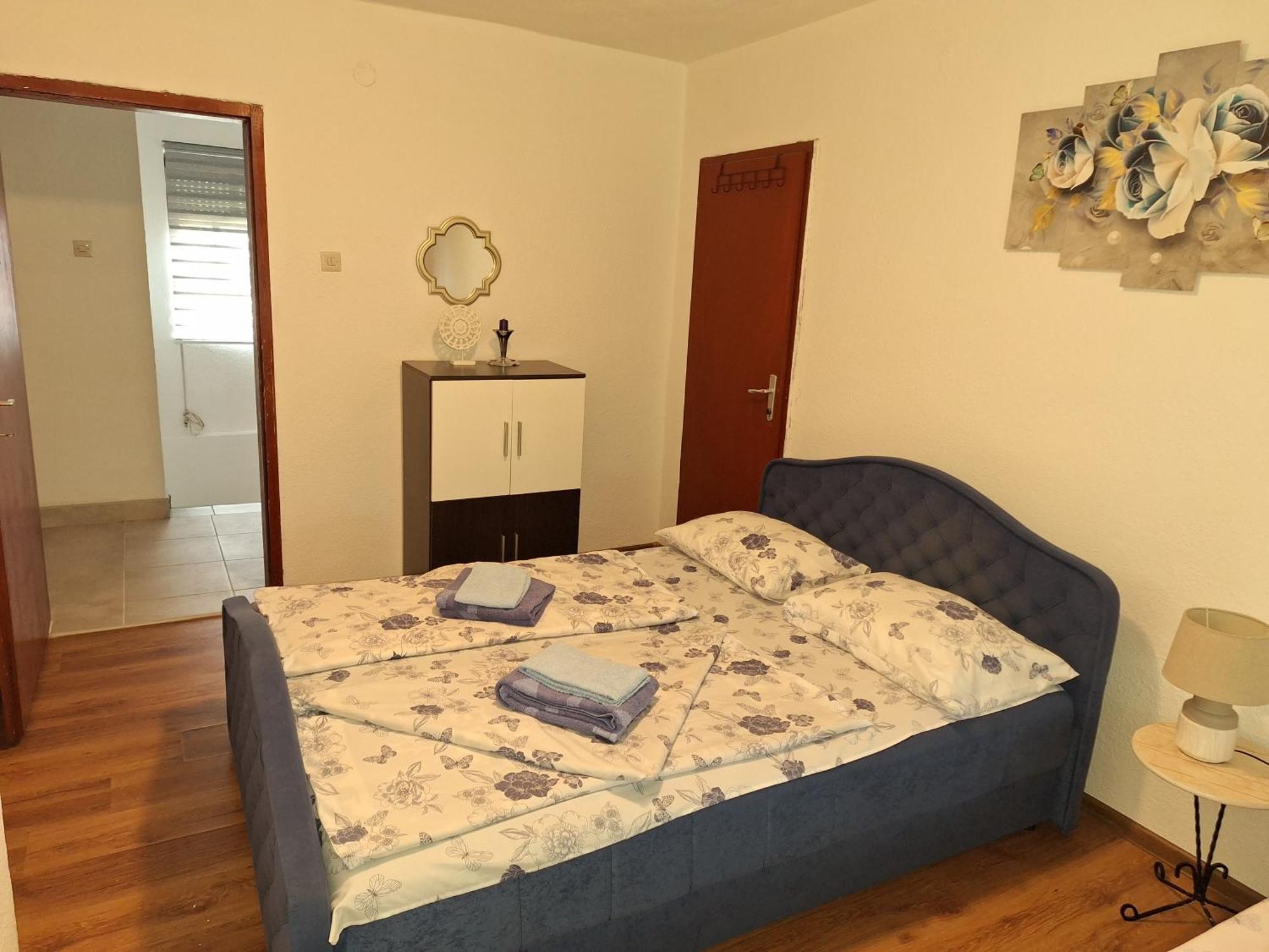 Aki Apartment Drvar ภายนอก รูปภาพ